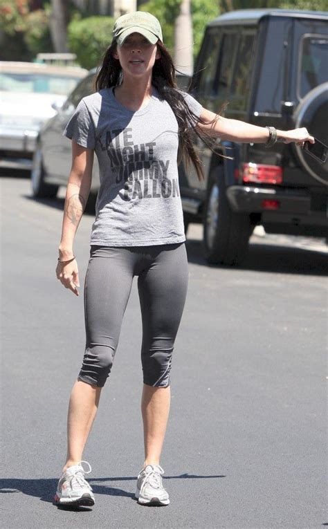 Megan Fox Pink Yoga Pants Moda Fitness Fitness Model Megan Fox
