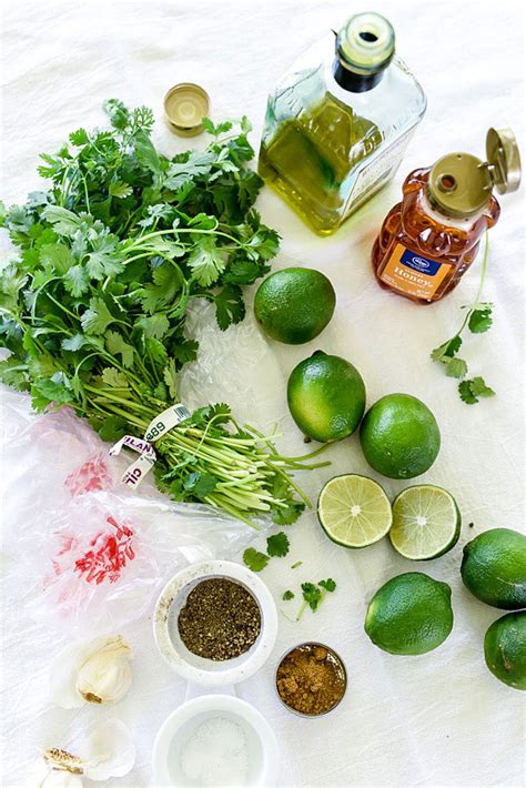 Sep 19, 2018 · whisk together 2 tablespoons oil, lime juice, cilantro, garlic, cumin, and red pepper flakes. Grilled Cilantro Lime Chicken (Just 7 Ingredients ...