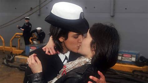 Lesbian Couples Kiss Makes Us Navy History World News Sky News