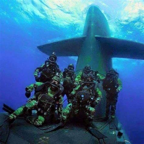 Pretty Much The Coolest Navy Picture Ever Taken Military Special