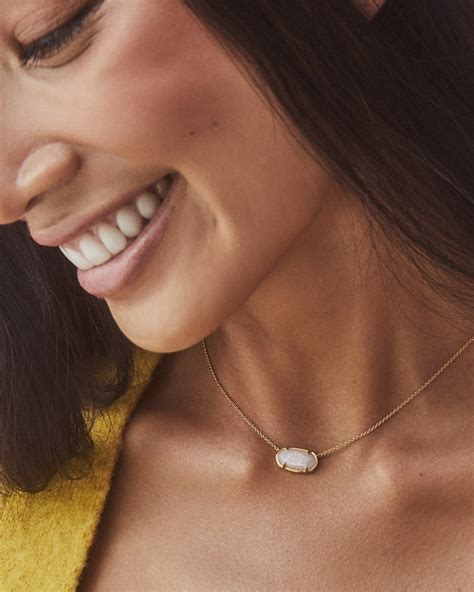 Elisa 18k Gold Vermeil Pendant Necklace In Iridescent Drusy Kendra Scott