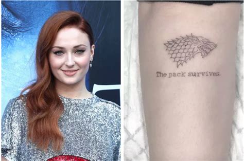 In 2015, clarke went to tattoo artist dr. Emilia Clarke Got The Cutest "Game Of Thrones" Tribute ...