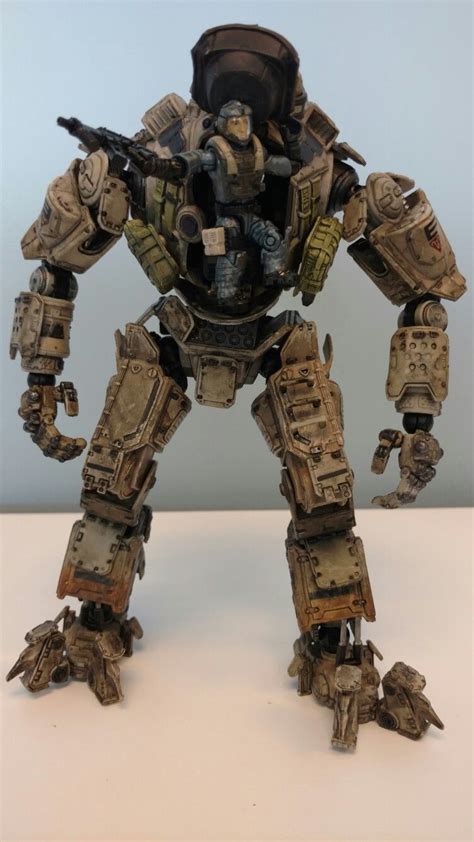 Atlas Titan From The First Titanfall With Make Shift Pilot
