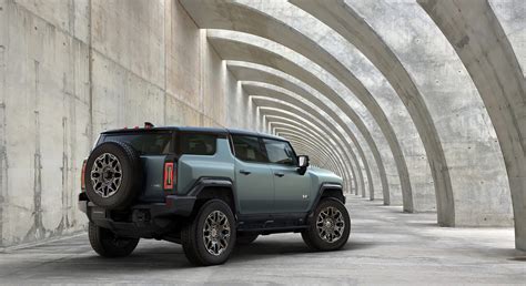 Gmc S Electric Hummer Suv Unveiled Launches In The Green Car Guy
