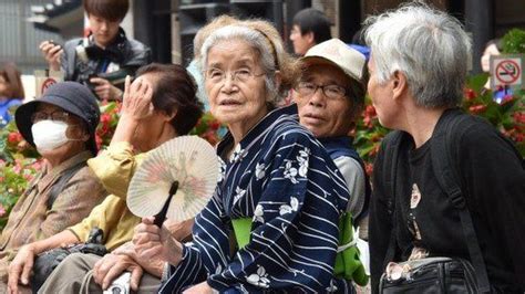 Asia S Aging Population To Pressure Global Economy Nysearca Vt Seeking Alpha
