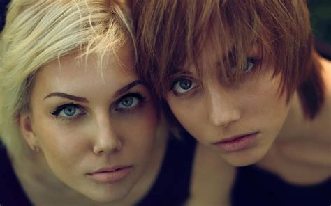 Women Model Brunette Short Hair Looking At Viewer Face Blue Eyes