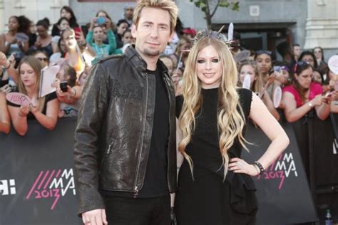 Chad Kroeger Ted 17 Carat Diamond Ring To His Wife Avril Lavigne