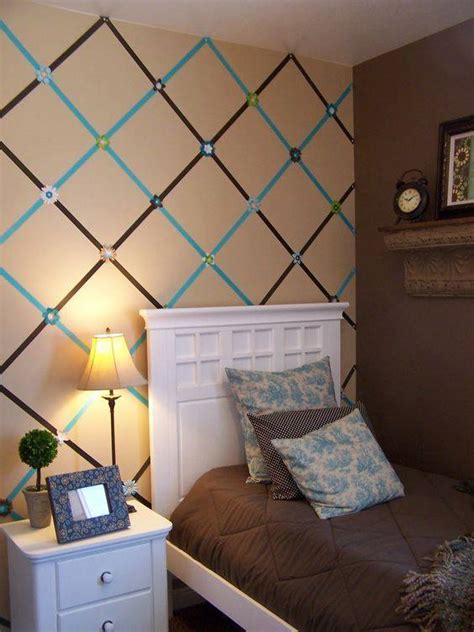 Paint your house, color your life merealisasikan ruang impian anda. Dekorasi Dinding Menggunakan Kertas Pelekat | Blog ...