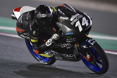 Road racing world championship season. Moto3 Test Qatar: Arbolino voert Honda trein aan tijdens dag 1