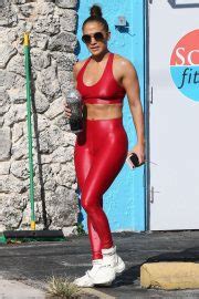 Jennifer Lopez In Red Gym Outfit 57 GotCeleb