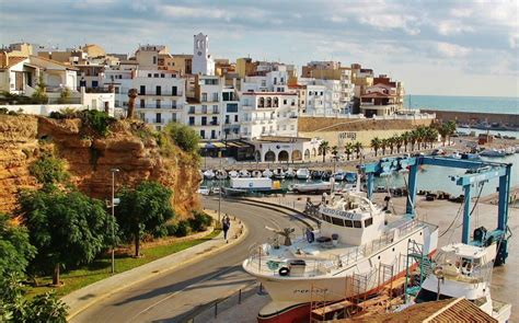 El hotel ametlla de mar de 4 estrellas está situado en la bahía de cala bon capo. Qué ver en Ametlla de Mar | Guías Viajar