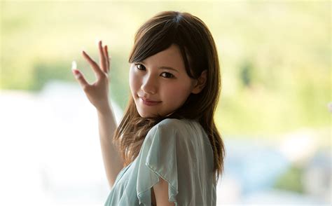 Yui Uehara Photo Gallery