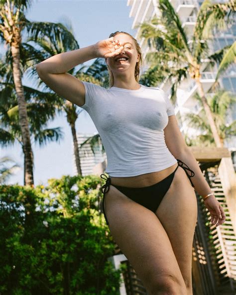 Iskra Lawrence Complete Photo Collection Nude And Sexy