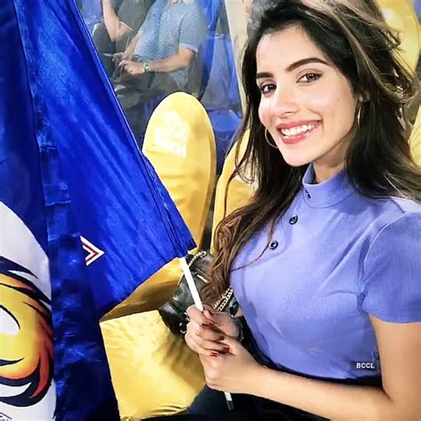 Pictures Of Aditi Hundia From Ipl 2019 Finale Go Viral Photogallery