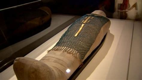 Unwrapping An Egyptian Mummy Bbc News