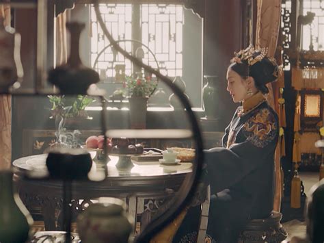 This is 延禧攻略yan xi gong lue (story of yanxi palace) opening theme song (in pin yin & chinese lyric) title 看(kan) means. Prime Video: Story of Yanxi Palace