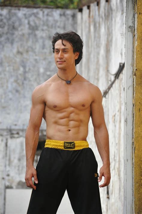 Tiger Shroff Stunt Performance At Heropanti Promotion Photos Tiger