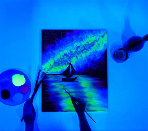 Take Your Art To A New Dimension With Black Light Painting At Your
