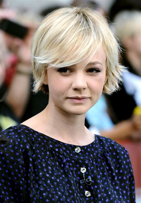 Carey mulligan's short hair was the inspiration for my client to cut her hair! Carey Mulligan Hairstyles | Hairstylo