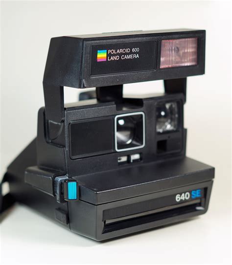 Polaroid 600 Land Camera 640 Se Special Edition Blue Button