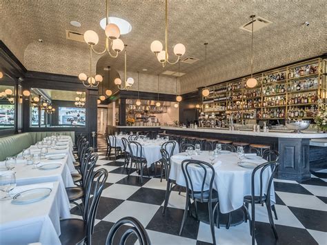 14 Charming French Bistros And Brasseries In Los Angeles Paris Cafe
