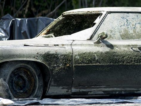 1970s Car Pulled From Michigan Pond Human Remains Inside