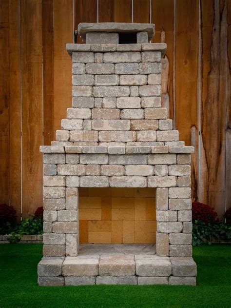 Outdoor fireplace kit buyer's guide. DIY Outdoor Fireplace Kit "Fremont" makes hardscaping ...