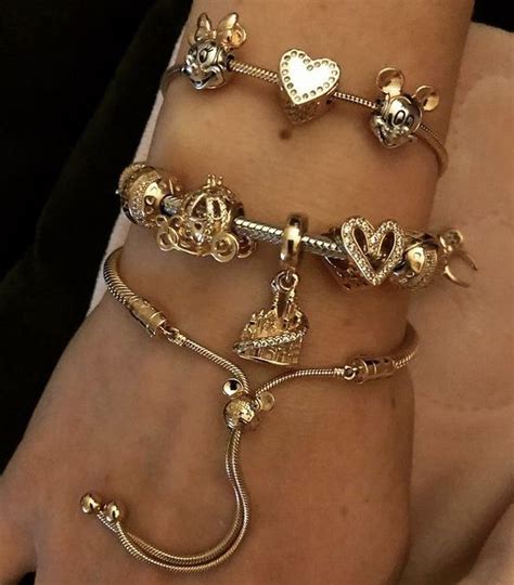 Pin By 🍀lucky🍀 🌺🌻🌷🌸 On Pandora Heart Charm Bracelet Pandora Jewelry