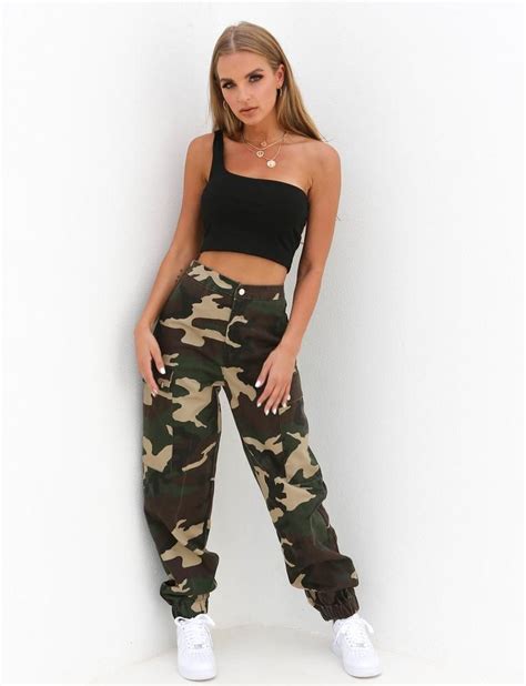 army green cargo pants outfit army military