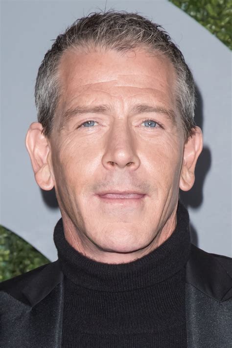 Wife Of Rogue One Star Ben Mendelsohn Files For Divorce Wjla