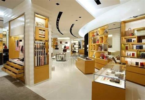 Shop louis vuitton malaysia collection online @ zalora malaysia & brunei. Louis Vuitton Starhill - Kuala Lumpur, Malaysia | Design ...