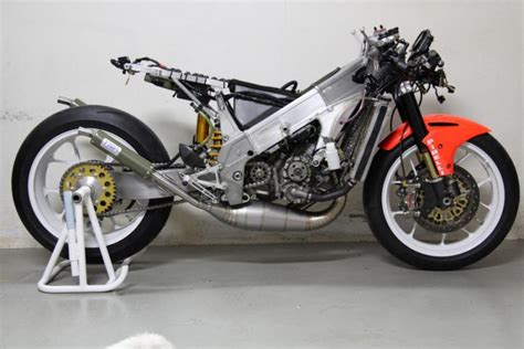 See more of honda rs250 on facebook. Street NX-5: Ένα αγωνιστικό Honda RS 250 R για το δρόμο ...