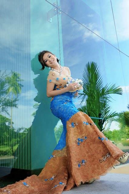 photo model myanmar cute model girl wutt hmone shwe yi