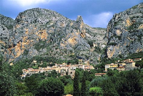 Tourisme à Moustiers Sainte Marie Alpes De Haute Provence