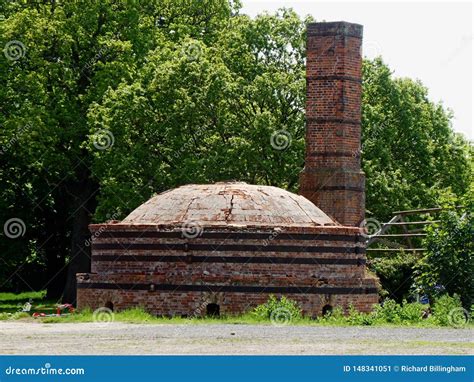 Kiln And Chimney Old Hoxne Brickworks Editorial Photo Image Of Kiln