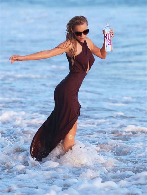 caitlin o connor 138 water photoshoot in malibu december 2014