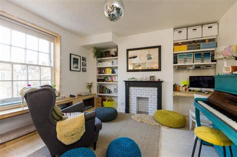 Hackney Flat Eclectic Living Room London By Amelia Hallsworth