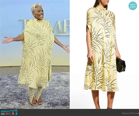 Tamrons Yellow Leaf Print Dress And Leggings On Tamron Hall Show In