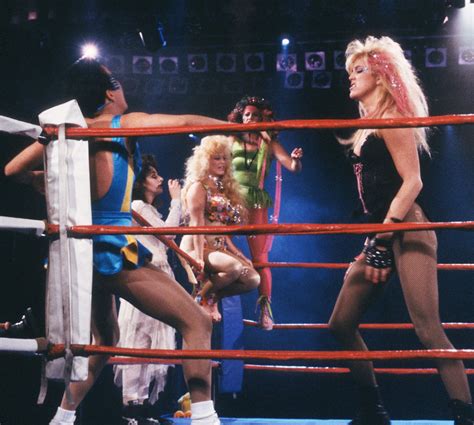 How An 80s Female Wrestling Star Makes 1000s In Underground Hotel