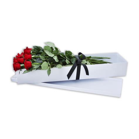 Valentines Day 1 Dozen Long Stem Red Roses T Box Perth Valentines