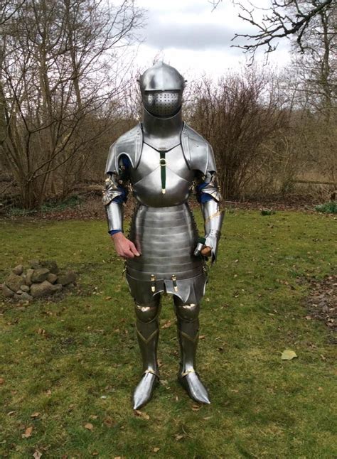 English Armour Mid 15th Century Knight Armor Century Armor Armor