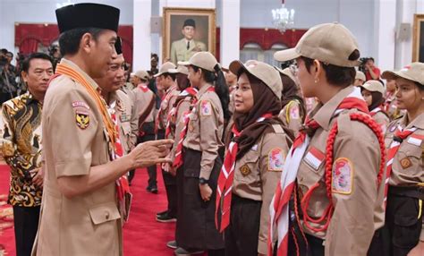Presiden Jokowi Melepas Kontingen Jambore Pramuka Dunia Xxiv Di Istana