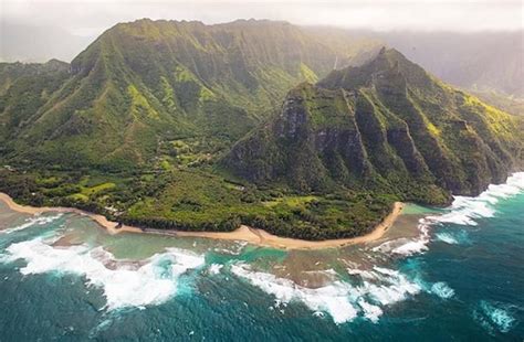 10 Reasons To Travel To Hawaii