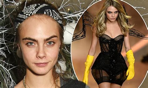 Cara Delevingne Admits She Wasnt Happy As A Model Daily Mail Online