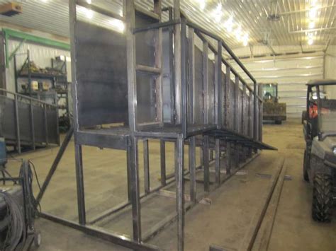 Viewing A Thread Cattle Loading Chute Chutes Pinterest Cattle