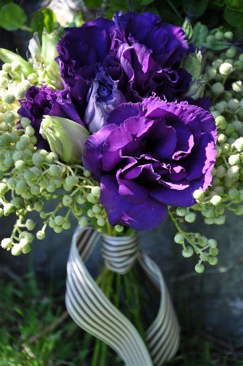 Tara Mchugh Flora Spring Bouquet Deep Purple Lisianthus