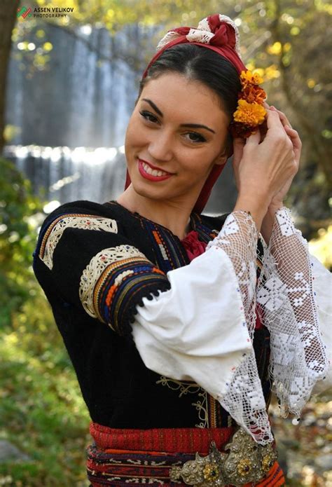 ⭐bulgarian Folklore⭐ Costumes Around The World Classic Photography