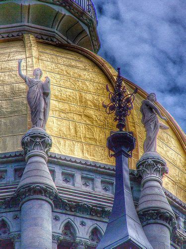 Connecticut State Capitol ~ Hartford Ct ~ Dome Statues