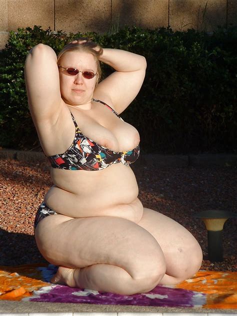 Chubby Bikini Porno Bilder Fotos Von Frauen