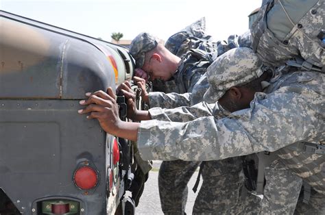 Teamwork Competition Drive Soldiers Beyond Normal Endurance Article